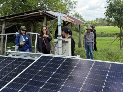 สำนักตรวจเงินแผ่นดินจังหวัดอุบลราชธานี ลงพื้นที่ตรวจสอบการใช้ประโยชน์ระบบกระจายน้ำพลังงานแสงอาทิตย์ อบต.สระสมิง